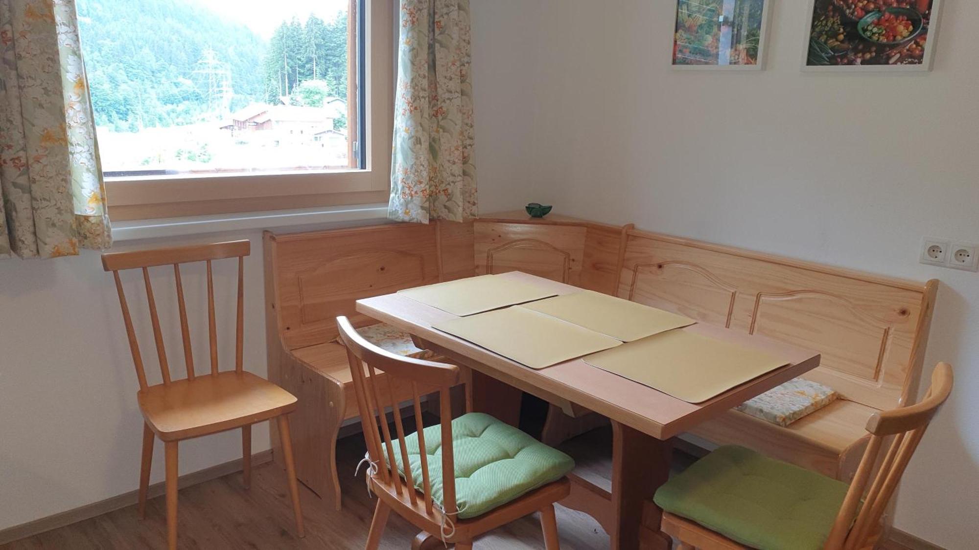 Apartment Sonnenbuechel Wald am Arlberg Exterior photo